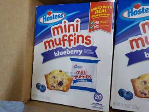 lot 110 image: 4 ct 5 Pounches each Hostess Bluebe...