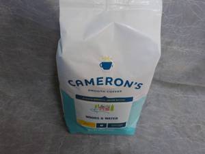 lot 200 image: Camerons 32 oz Bag Whole Bean Ligh...