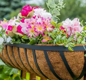 Vigoro 36 in. x 7.3 in. Black Metal English Trough with Coco Liner  Model # HD750031-001 Store SKU # 586432