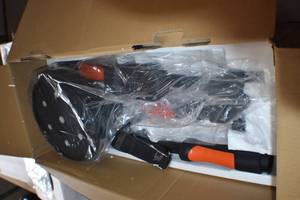 lot 31 image: Drywall Sander