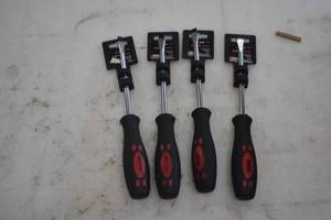 lot 41 image: Screwdrivers