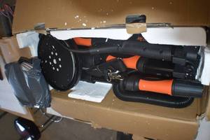 lot 42 image: Drywall Sander