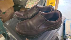 Sketchers Like New Brown slip ons