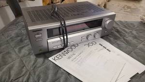 Kenwood VR-716 Audio Visual Surround Receiver