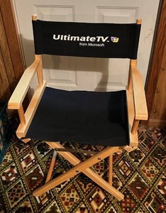 lot 27 image: Amazing Vintage Folding Microsoft DirectorsCaptains Chair