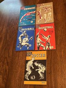 lot 42 image: Vintage 1950s-1960s How To Improve Instructional Sporting Pamphlets (5.5 x 8.5)