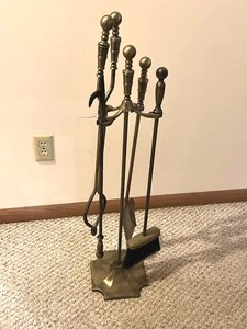 lot 72 image: Fireplace Tool Set