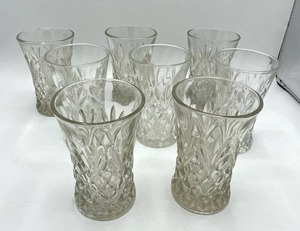 lot 114 image: Lot of 8 Vintage Tumbler Glasses (5 Tall)