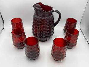 lot 134 image: Beautiful Vintage MCM Ruby Red Glassware
