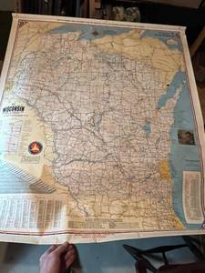 lot 135 image: Vintage 1971 Wisconsin Hanging Wall Map (39 x 46)