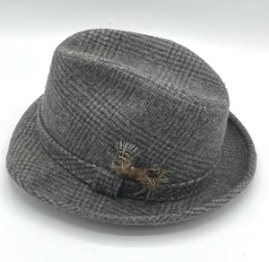 lot 159 image: Vintage Dobbs Fifth Avenue (7 14) Fedora Hat in Good Condition