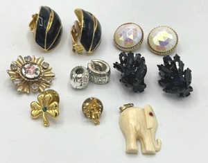 lot 163 image: Vintage Costume Jewelry Lot with Bone Elephant Pendant