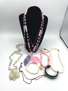 lot 180 image: Fun Costume Jewelry Lot