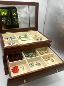 lot 202 image: Amazing Jewelry Box Lot - Vintage Costume Jewelry and More