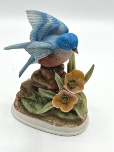lot 208 image: Stunning Blue Bird Bisque Porcelain (Figure #7703) Andrea by Sadek (Made in Japan)