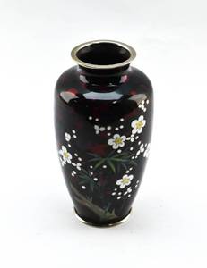 lot 120 image: Japanese Enamel Vase by Sato Cloisonne