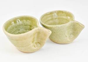 lot 159 image: Asian Hand Thrown Studio Pottery Miniature Tea Bowls