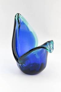 lot 242 image: Murano Style Blue Blown Glass Bowl