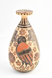 lot 243 image: Greek Corinthian Alabastron Style Earthenware Vase