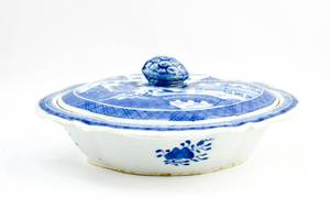 lot 63 image: Lidded Chinese Blue Canton Porcelain Serving Dish