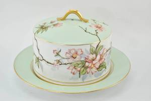 lot 222 image: Covered Floral Plate CFH GDM France Circa 1891