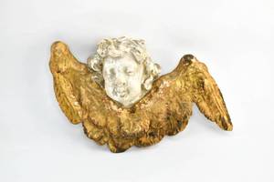 lot 251 image: Vintage Wooden Cherub Sculpture