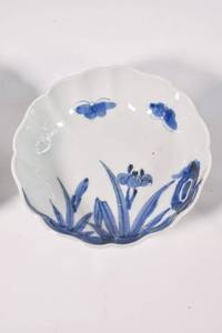 lot 178 image: Set of Japanese Blue and White Porcelain Bowls