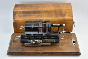lot 2 image: Antique Brunsviga-Midget Rapid Calculator Circa 1910