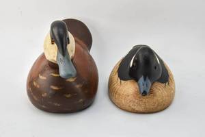lot 49 image: 2 Duck Decoys from Ethan Allen and Bundy and Company