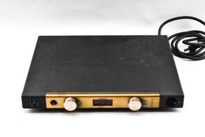 lot 9 image: Furman ELITE-15I Linear Filtering AC Power Conditioner