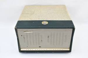 lot 12 image: Vintage Crescent Tape Recorder TR673