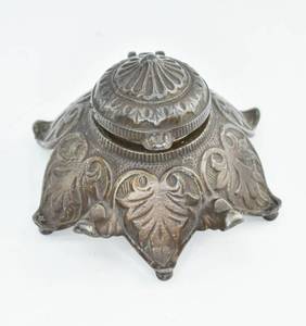 lot 216 image: Vintage Metal Inkwell