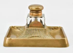 lot 214 image: Vintage Art Deco Brass Inkwell