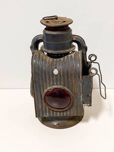 lot 110 image: Vintage Dietz Wagon Lantern with Red Lens