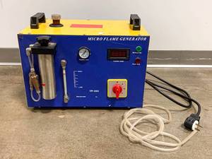 lot 273 image: Micro Flame Generator FP-202