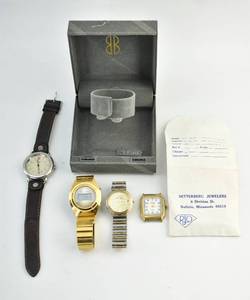 lot 90 image: 4 Misc. Wristwatches