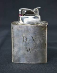 lot 221 image: Black, Starr, & Gorham Sterling Silver Table Lighter