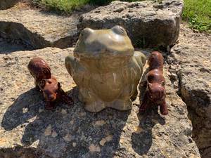 lot 7 image: Ceramic Garden Visitors