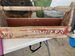 lot 94 image: Hanging Baskets and Garden Tools