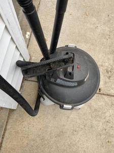 lot 120 image: Shop Vac