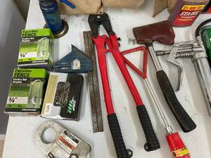 lot 127 image: Garage HAUL