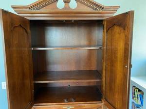 lot 174 image: Thomasville Maple Secretary