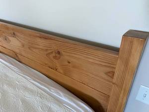 lot 176 image: Custom King Bed