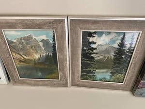 lot 220 image: Wall art - Nature