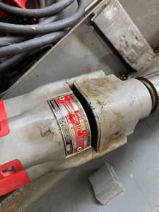 lot 51 image: Milwaukee 12 in Drill