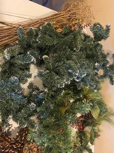 lot 151 image: Assorted Christmas Garland and Decor