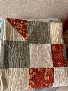 lot 133 image: Blankets and Quilts