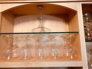 lot 40A image: Excellent Quality Wine Glasses