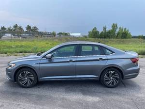2019 Volkswagen Jetta SEL Premium - 1 OWNER -  80,469 MILES
