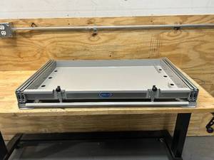 lot 17 image: MORRYDE Cargo Tray